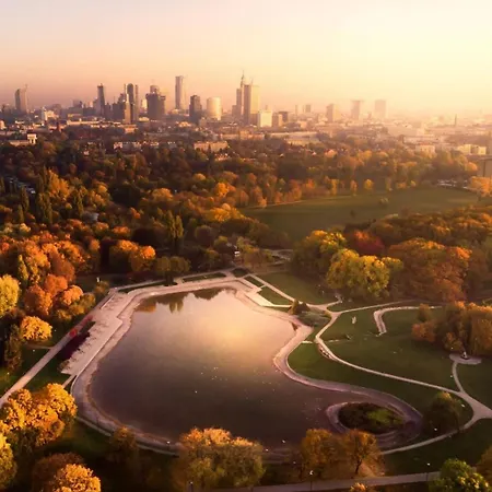 Super Yellow 2x Metro Fast Wifi 1 Gbs Netflix Panorama Miasta Varsovia