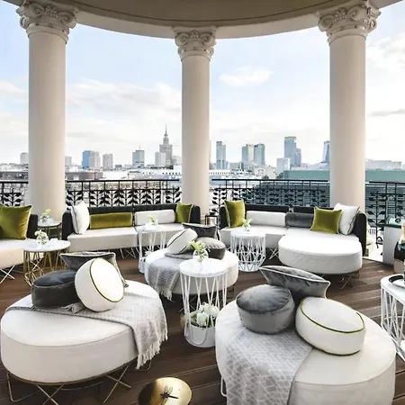 Super Yellow 2x Metro Fast Wifi 1 Gbs Netflix Panorama Miasta