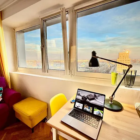 Super Yellow 2x Metro Fast Wifi 1 Gbs Netflix Panorama Miasta Apartamento Varsóvia