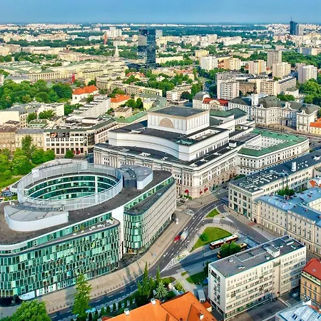 Super Yellow 2x Metro Fast Wifi 1 Gbs Netflix Panorama Miasta