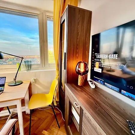 Super Yellow 2x Metro Fast Wifi 1 Gbs Netflix Panorama Miasta Apartamento *