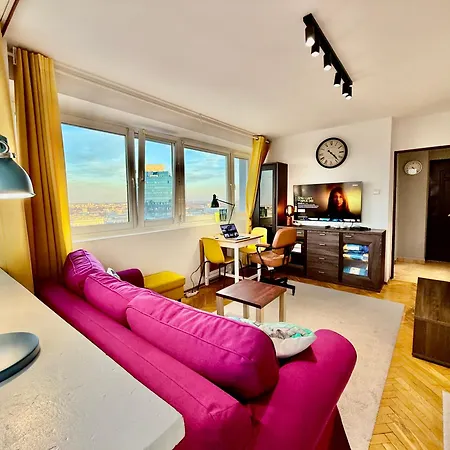 Super Yellow 2x Metro Fast Wifi 1 Gbs Netflix Panorama Miasta Apartamento