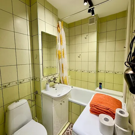 Super Yellow 2x Metro Fast Wifi 1 Gbs Netflix Panorama Miasta Varsóvia